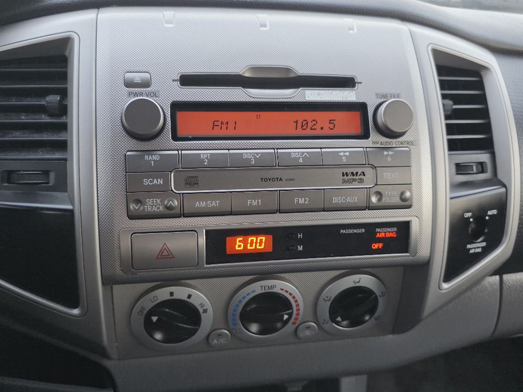 2009 Toyota Tacoma Image 26