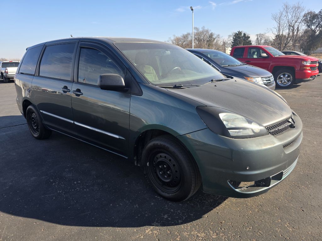 2004 Toyota Sienna Image 1