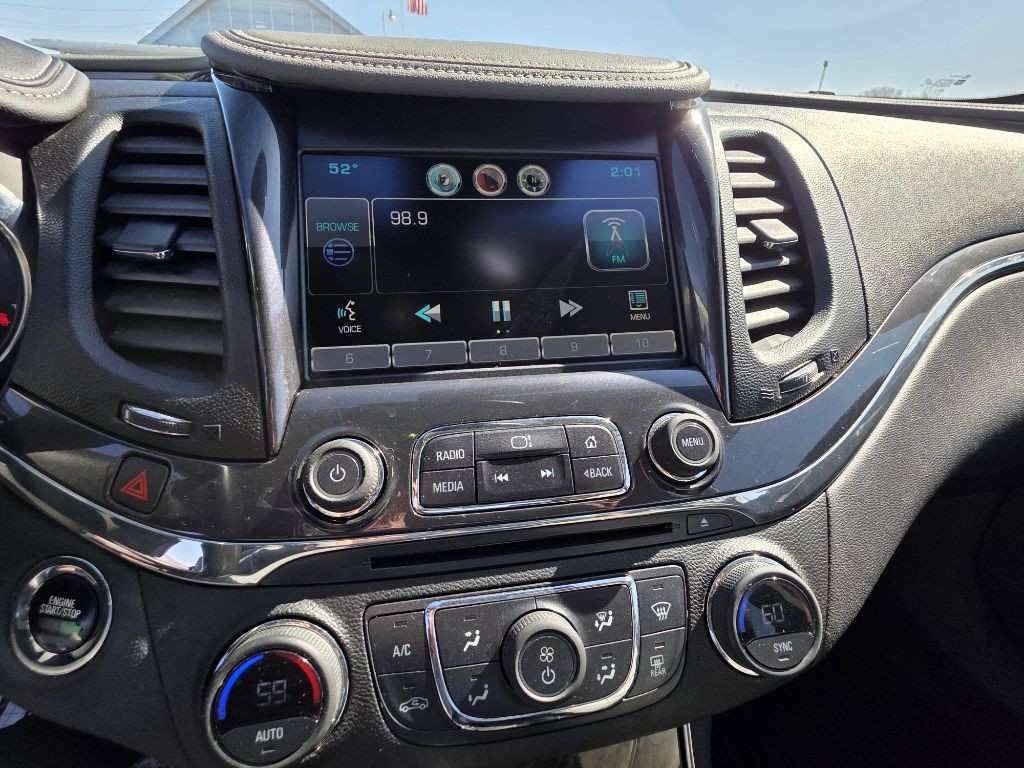 2015 Chevrolet Impala Image 12