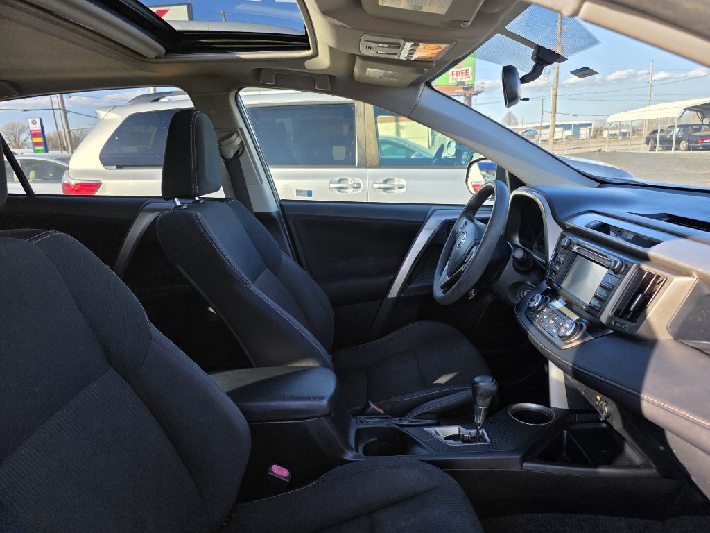 2013 Toyota Rav4 Image 9