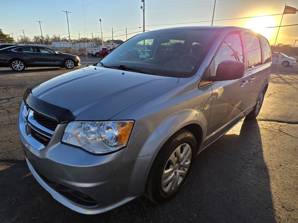 2018 Dodge Grand Caravan Image 1