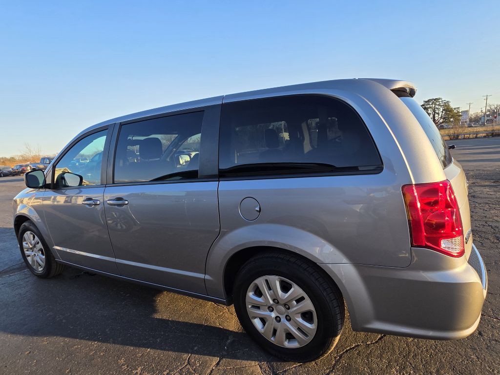 2018 Dodge Grand Caravan Image 2