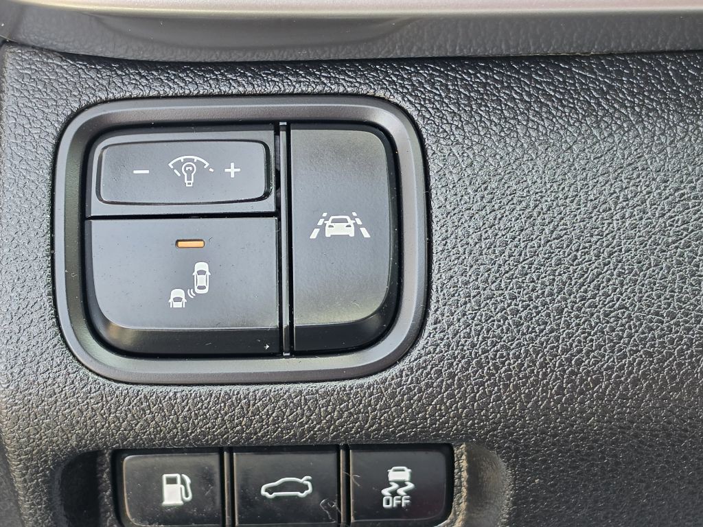 2020 Kia Optima Image 17