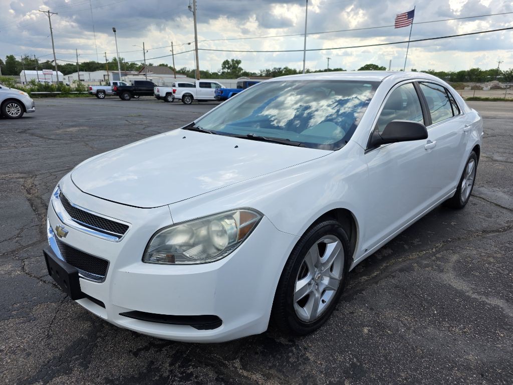 2013 Chevrolet Malibu Image 3