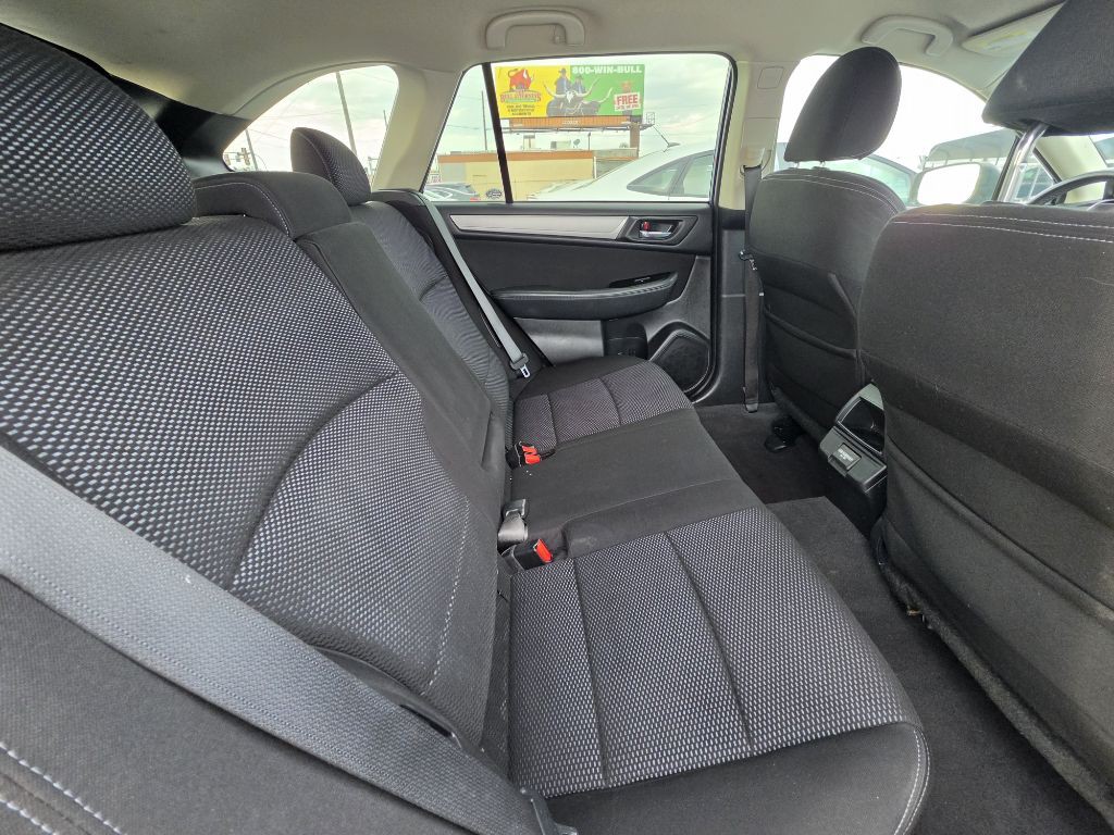 2018 Subaru Outback Image 12