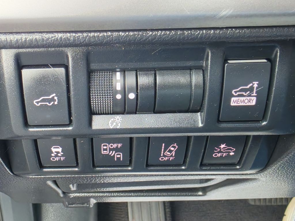 2018 Subaru Outback Image 22