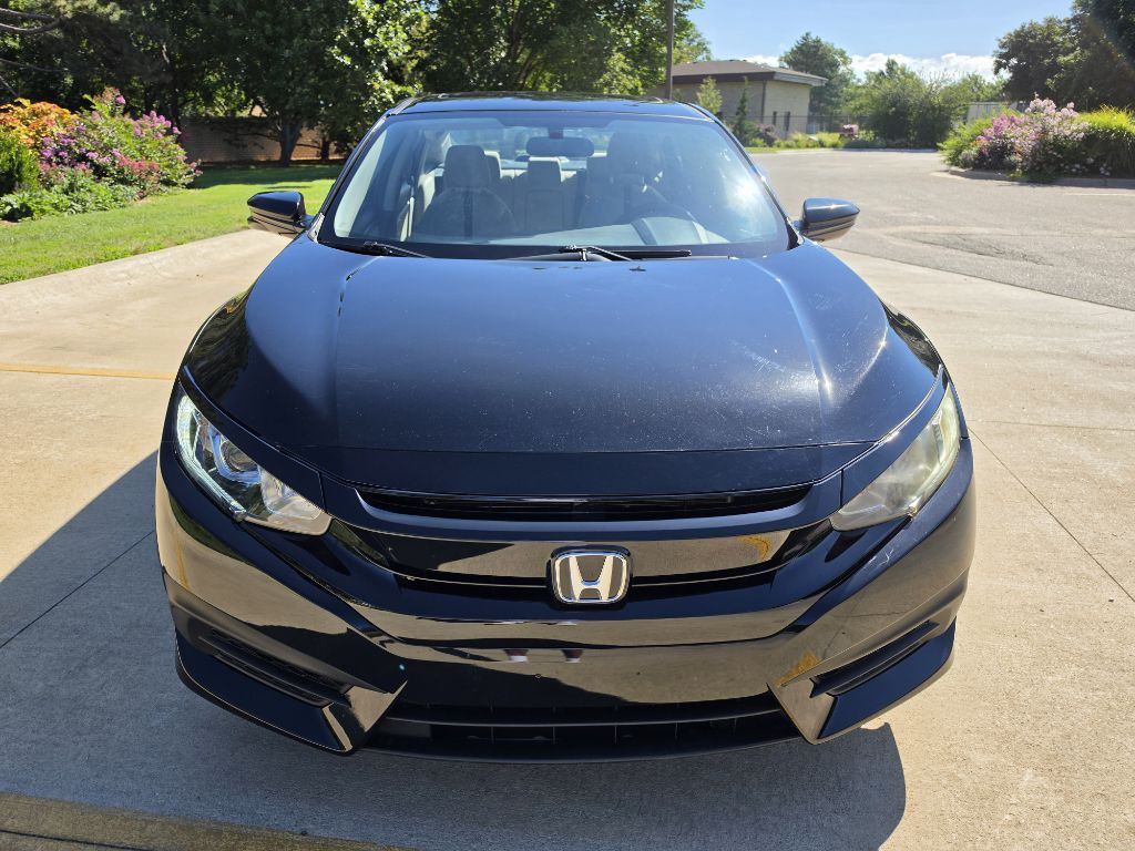 2017 Honda Civic Image 2
