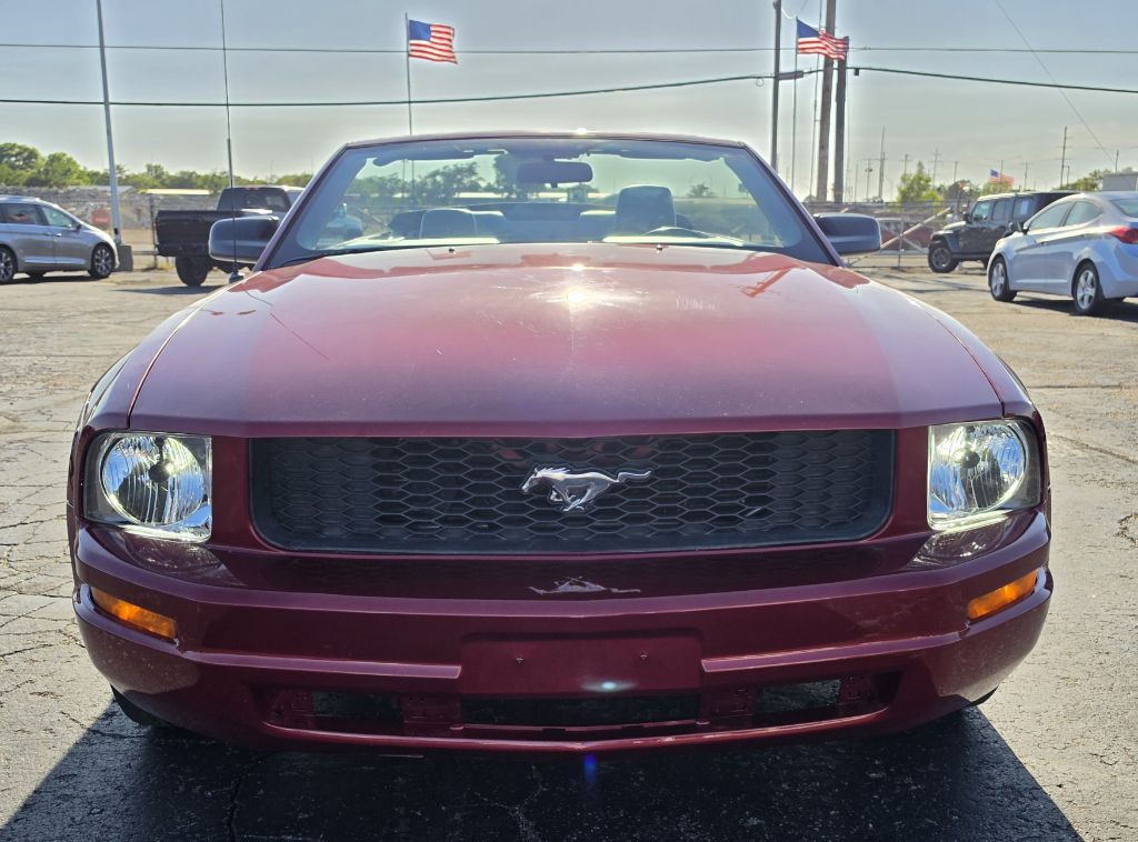 2008 Ford Mustang Image 6