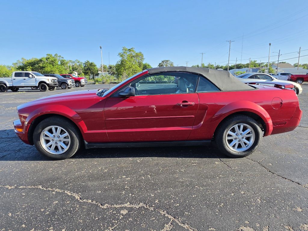 2008 Ford Mustang Image 20