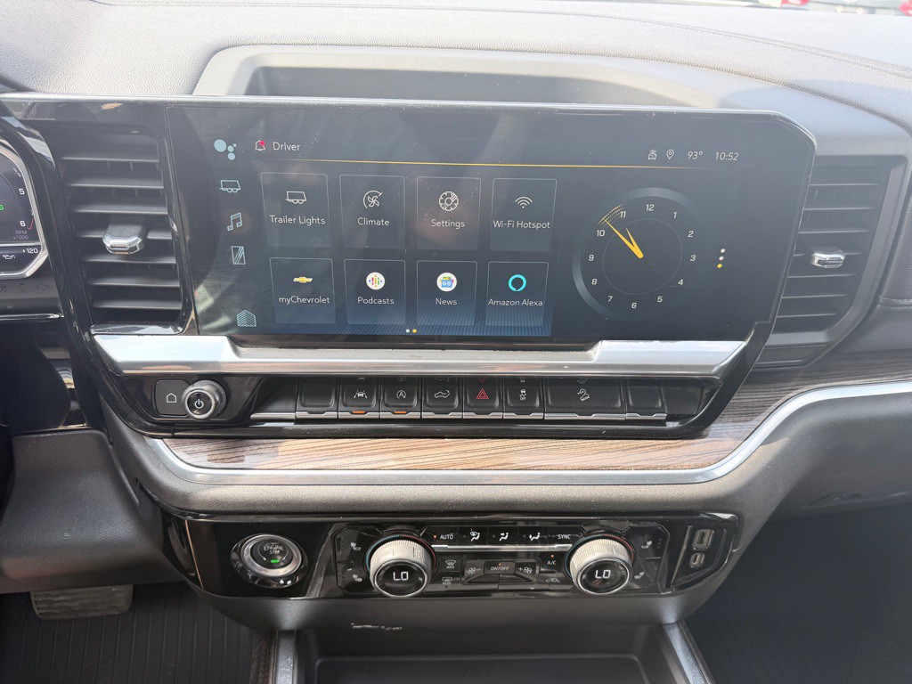2023 Chevrolet Silverado 1500 Image 16