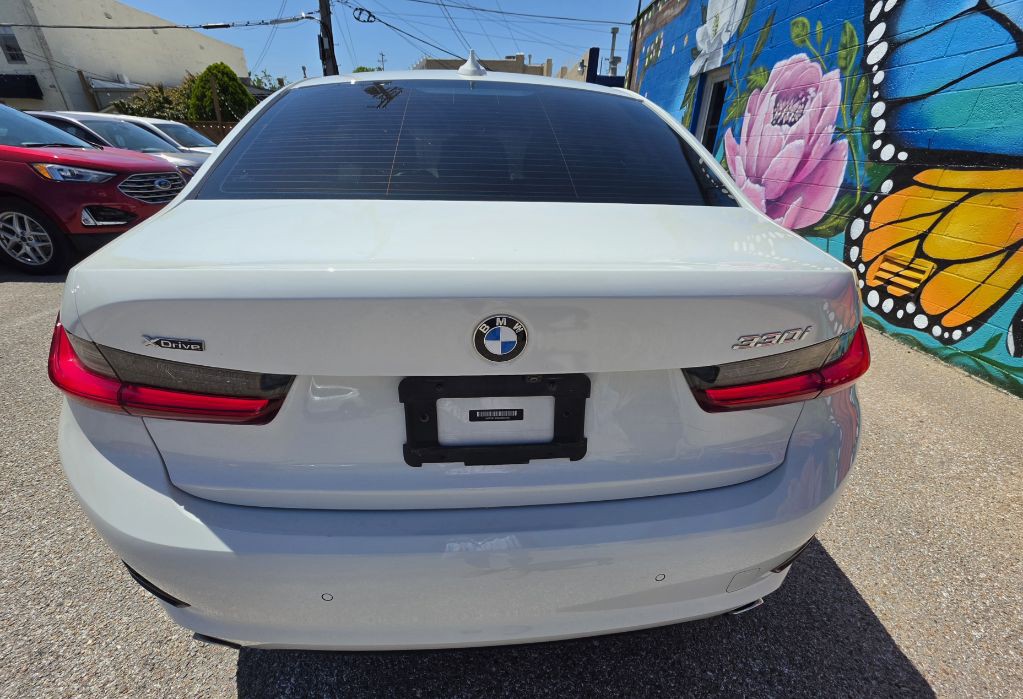 2021 BMW 3 Series Image 5