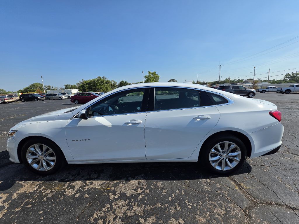2024 Chevrolet Malibu Image 4