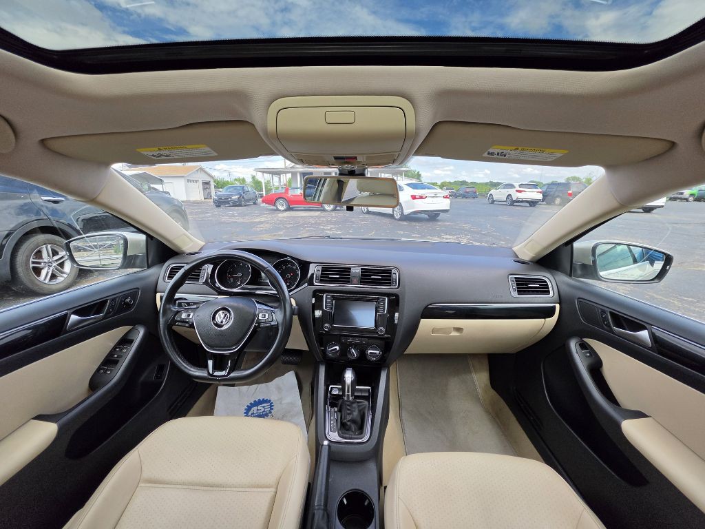 2016 Volkswagen Jetta Image 11