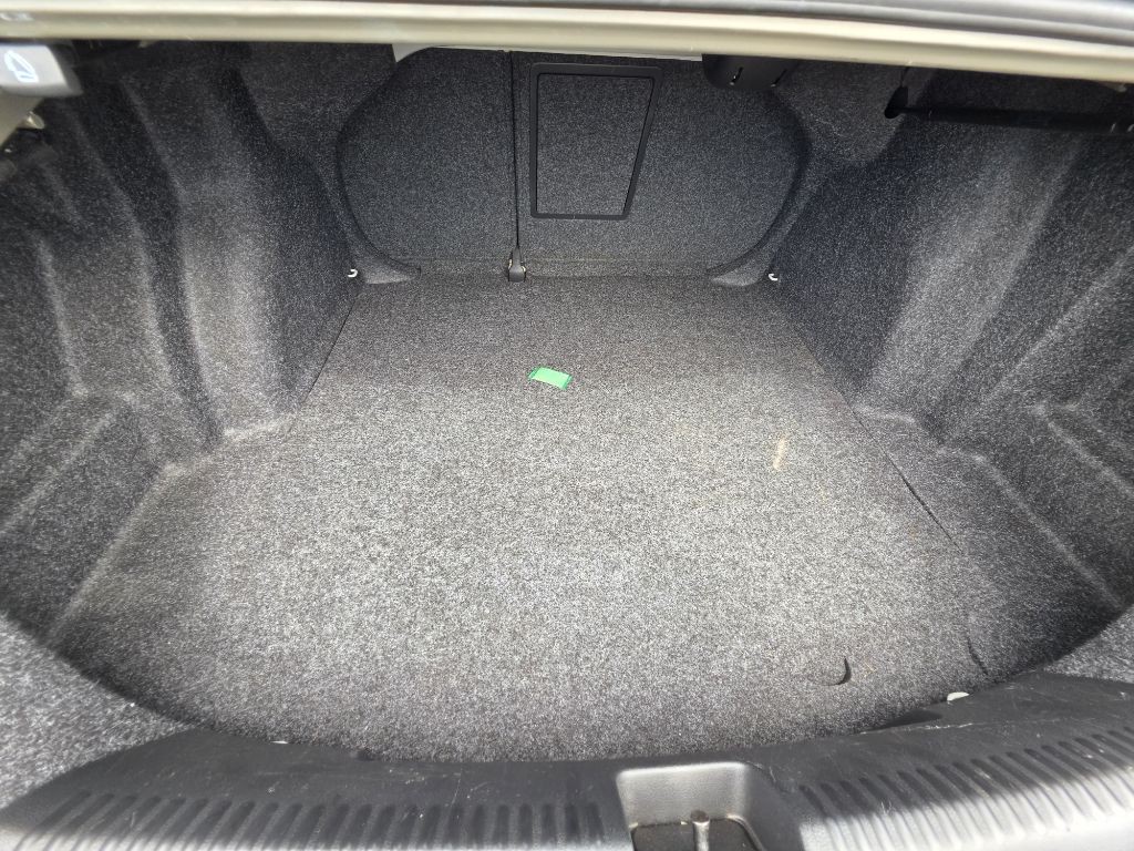 2016 Volkswagen Jetta Image 12