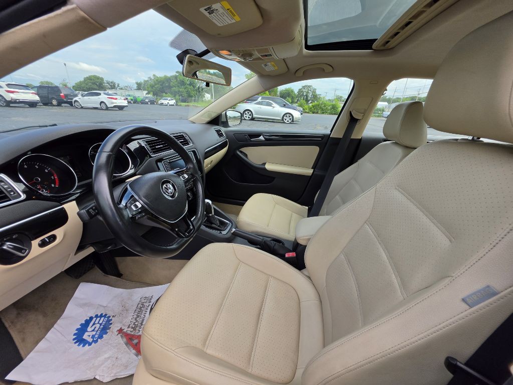2016 Volkswagen Jetta Image 14