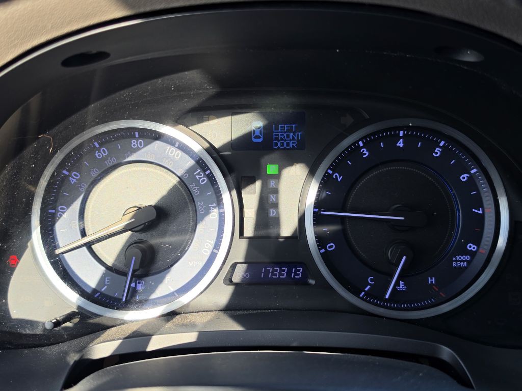 2012 Lexus IS Image 14