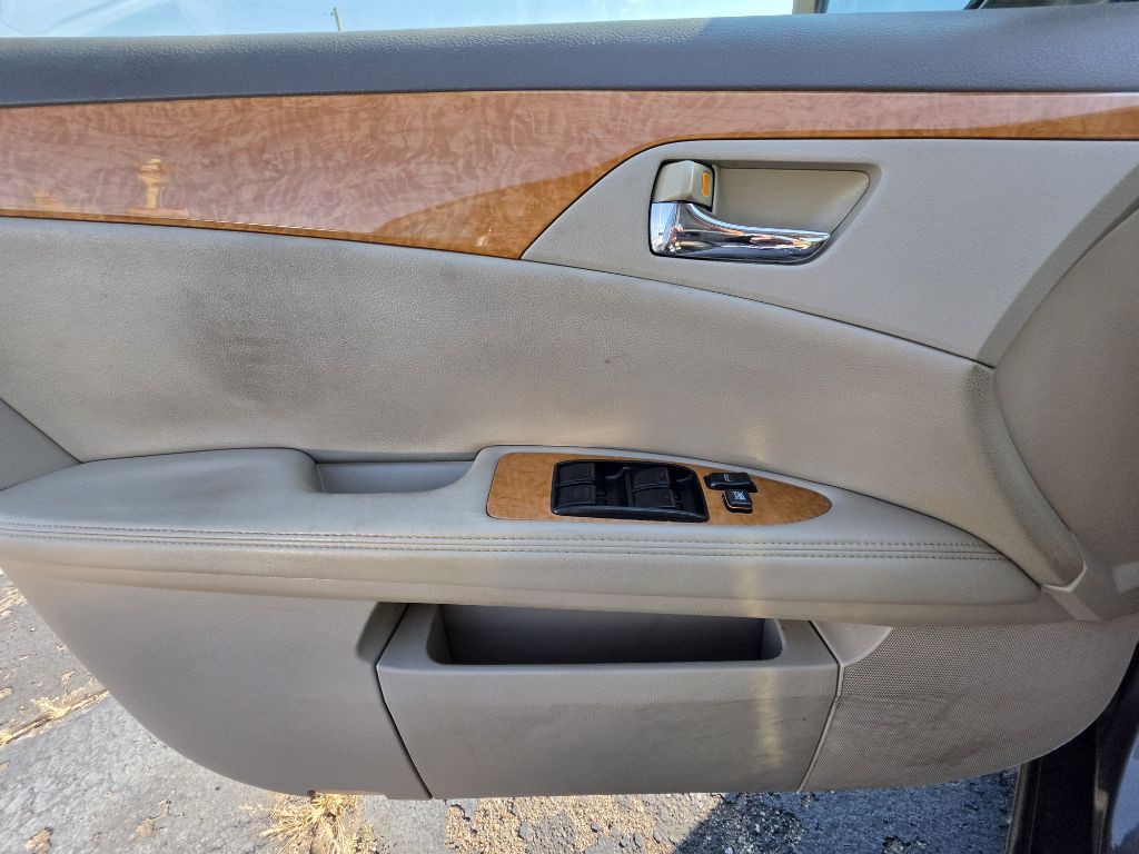 2007 Toyota Avalon Image 14