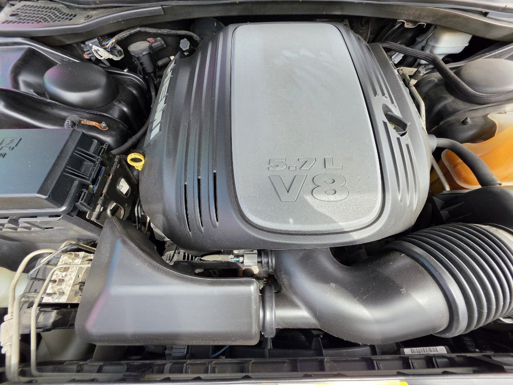 2010 Dodge Challenger Image 15