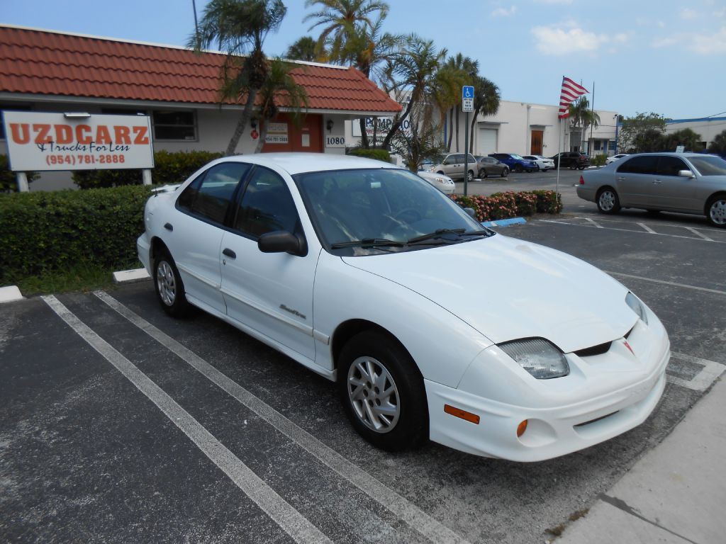 2002 Pontiac Firebird Image 7