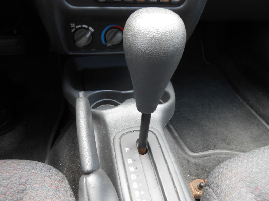 2002 Pontiac Firebird Image 14
