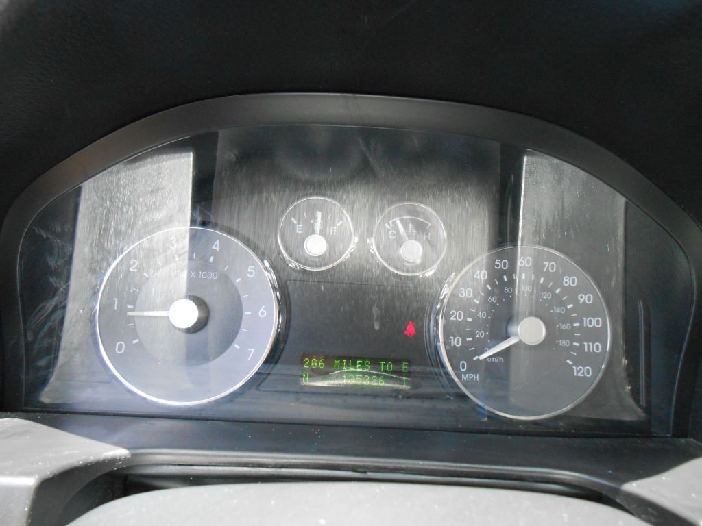 2009 Mercury Milan Image 18