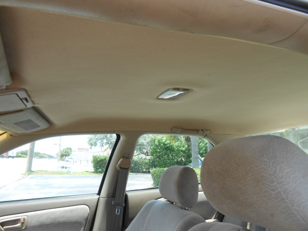 1997 Toyota Camry Image 12