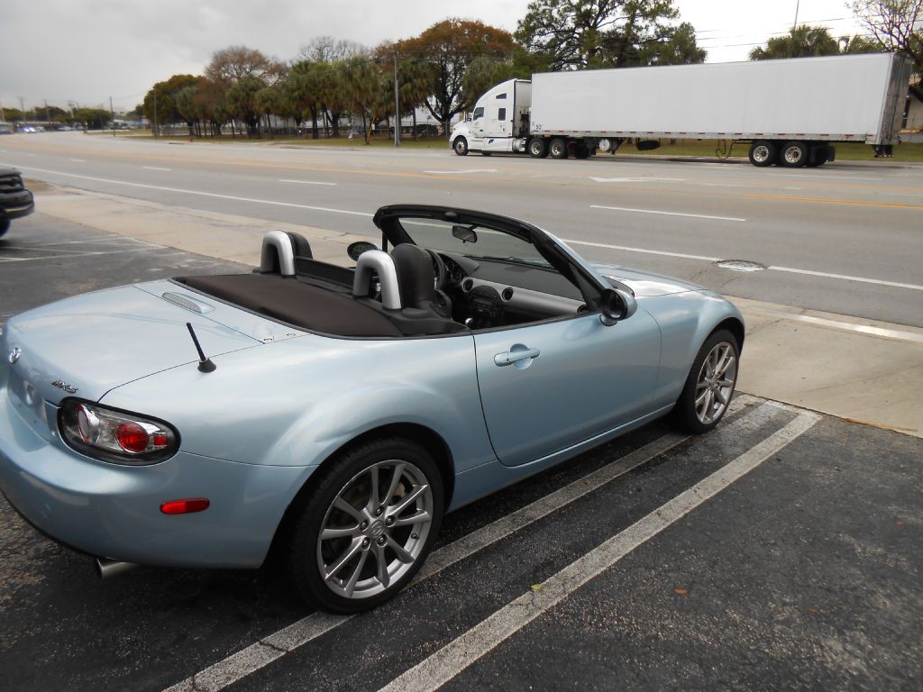 2008 Mazda MX-5 Miata Image 28