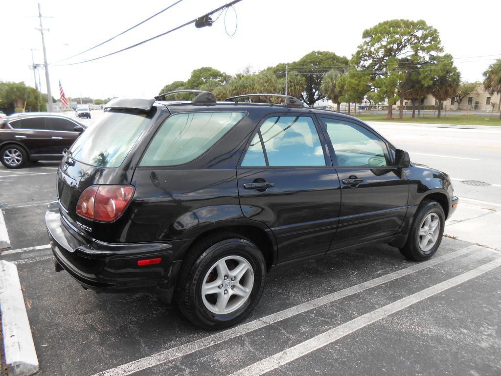 1999 Lexus RX 300 Image 5