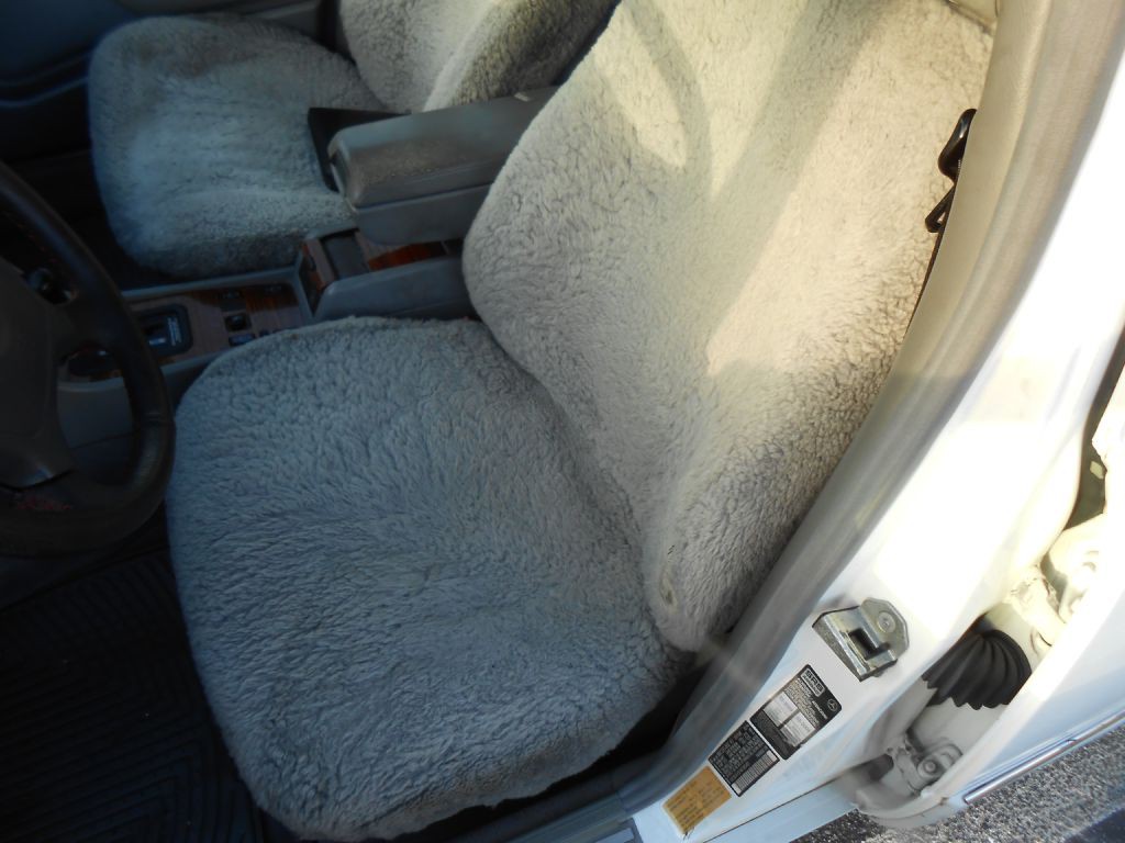 1994 Mercedes-Benz E-Class Image 17