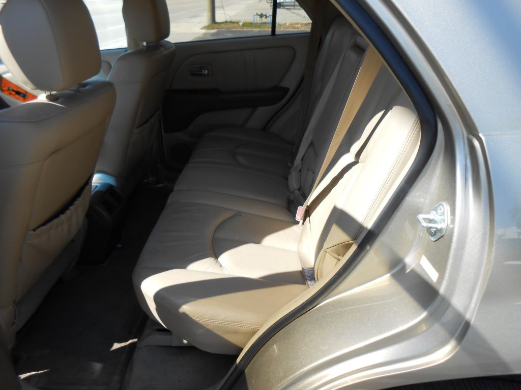 2002 Lexus RX 300 Image 12
