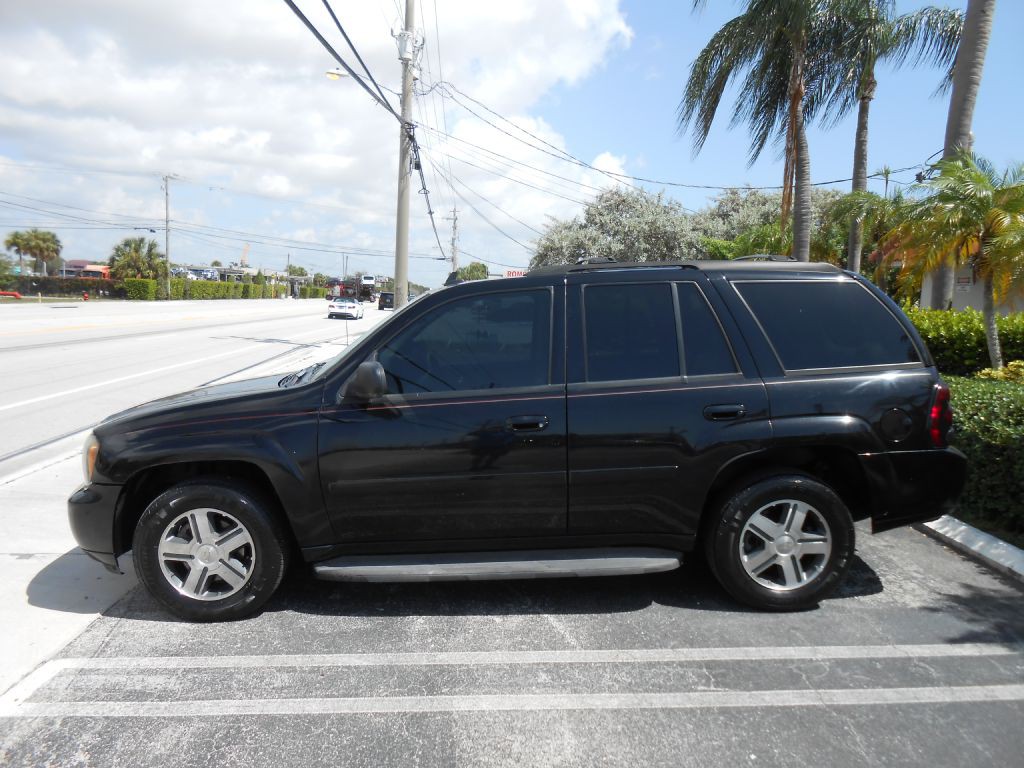 2006 Chevrolet Trailblazer Image 2