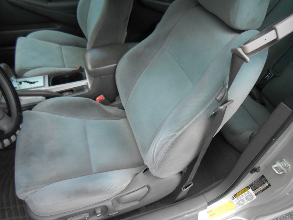2004 Toyota Camry Image 9