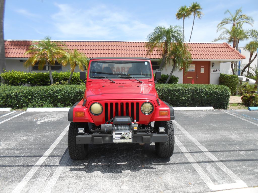 1998 Jeep Wrangler Image 9