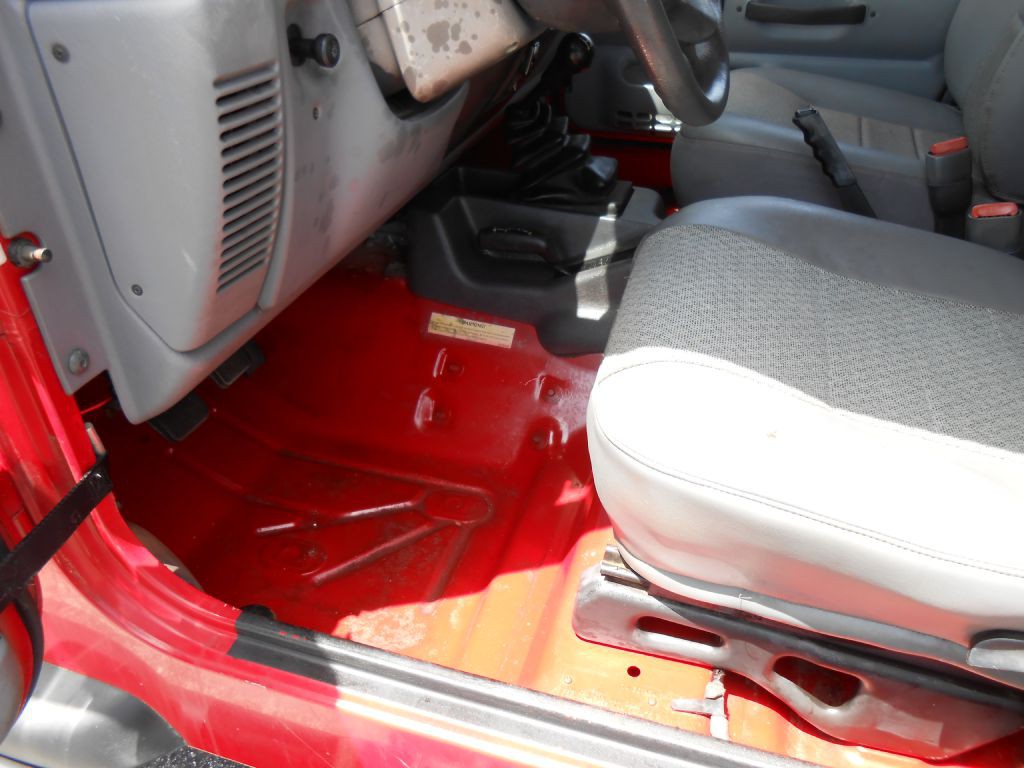 1998 Jeep Wrangler Image 17