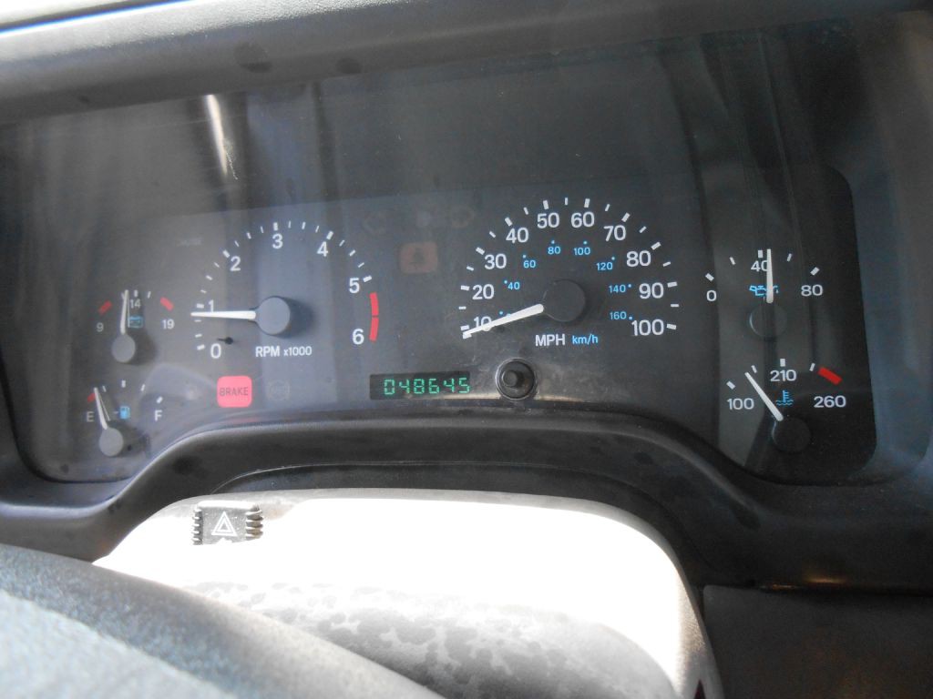 1998 Jeep Wrangler Image 20