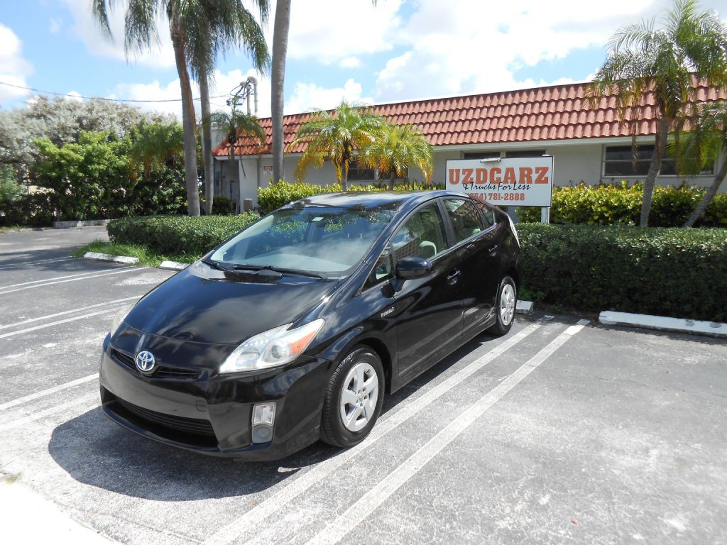 2011 Toyota Prius Image 1