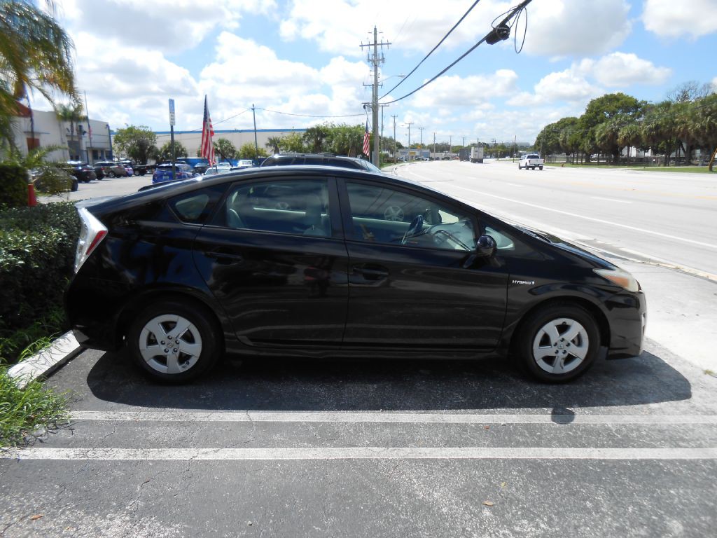 2011 Toyota Prius Image 6