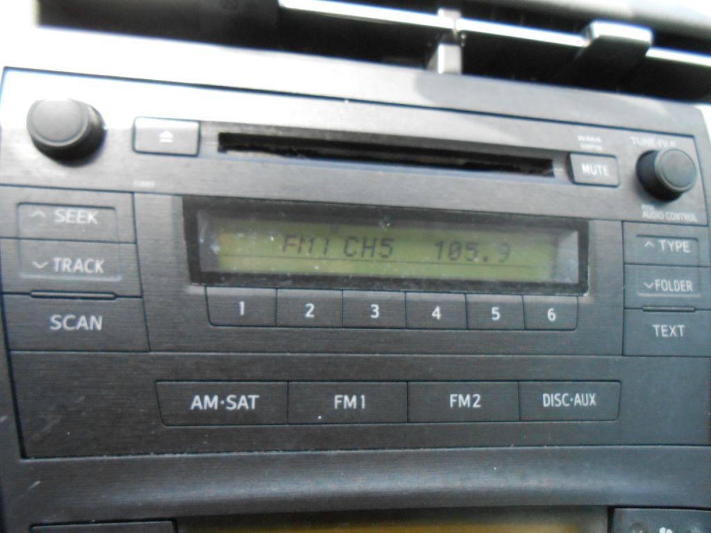 2011 Toyota Prius Image 15
