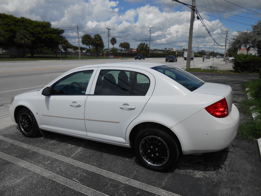2009 Chevrolet Cobalt Image 3