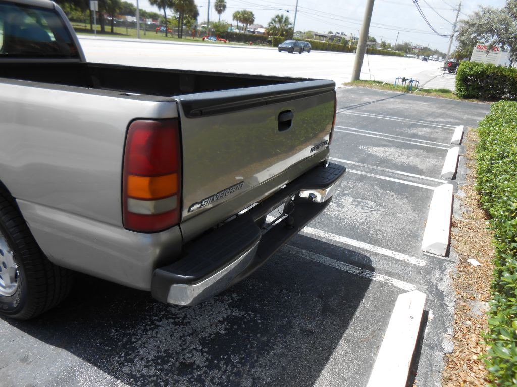 2001 Chevrolet Silverado 1500 Image 4