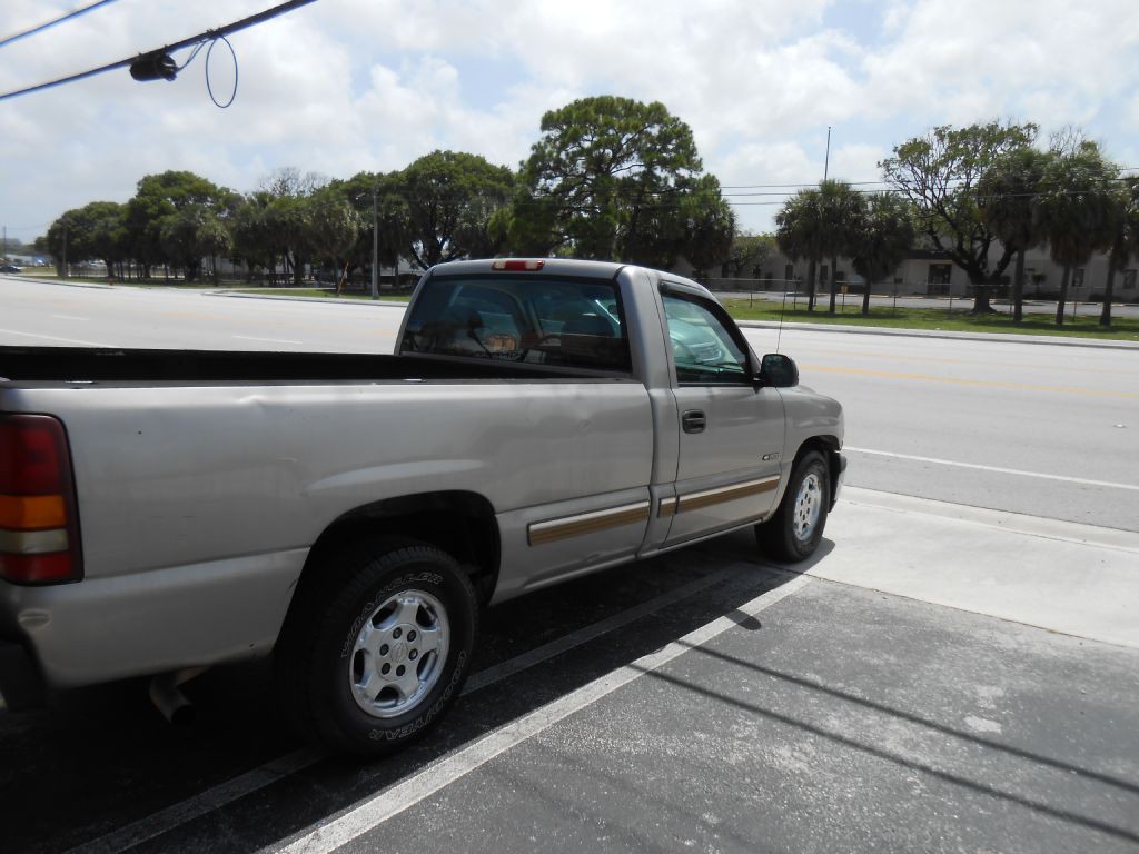 2001 Chevrolet Silverado 1500 Image 6