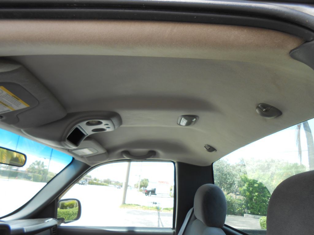 2001 Chevrolet Silverado 1500 Image 15