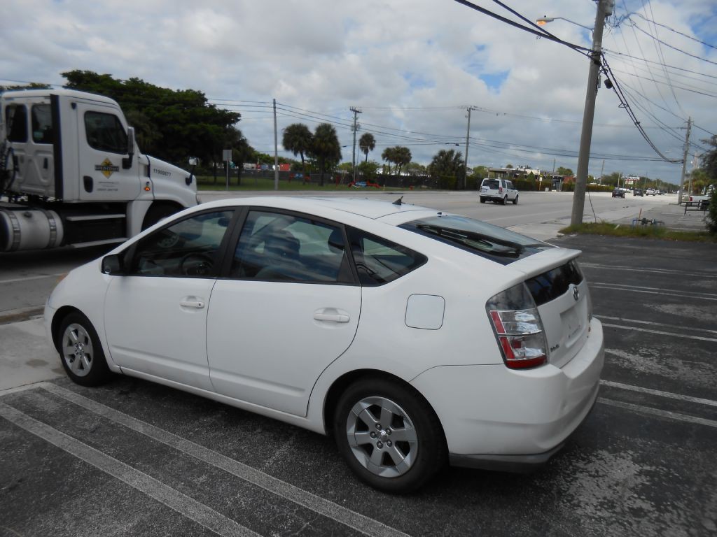 2005 Toyota Prius Image 3
