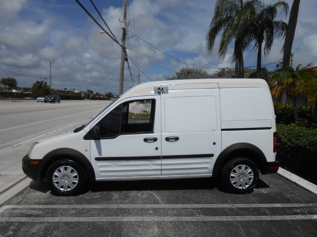 2010 Ford Transit Connect Image 2