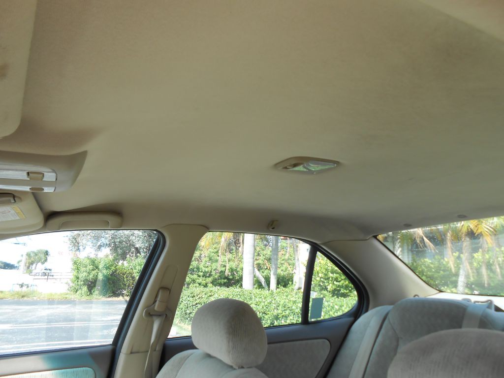 2001 Nissan Altima Image 13