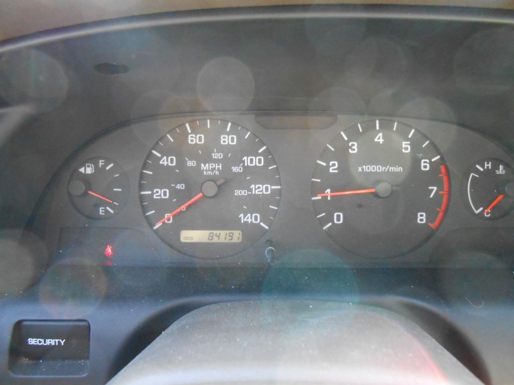 2001 Nissan Altima Image 15