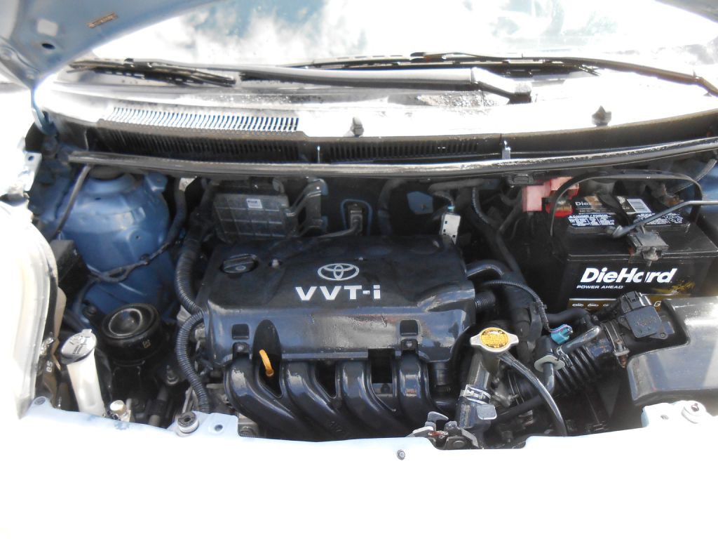 2010 Toyota Yaris Image 23