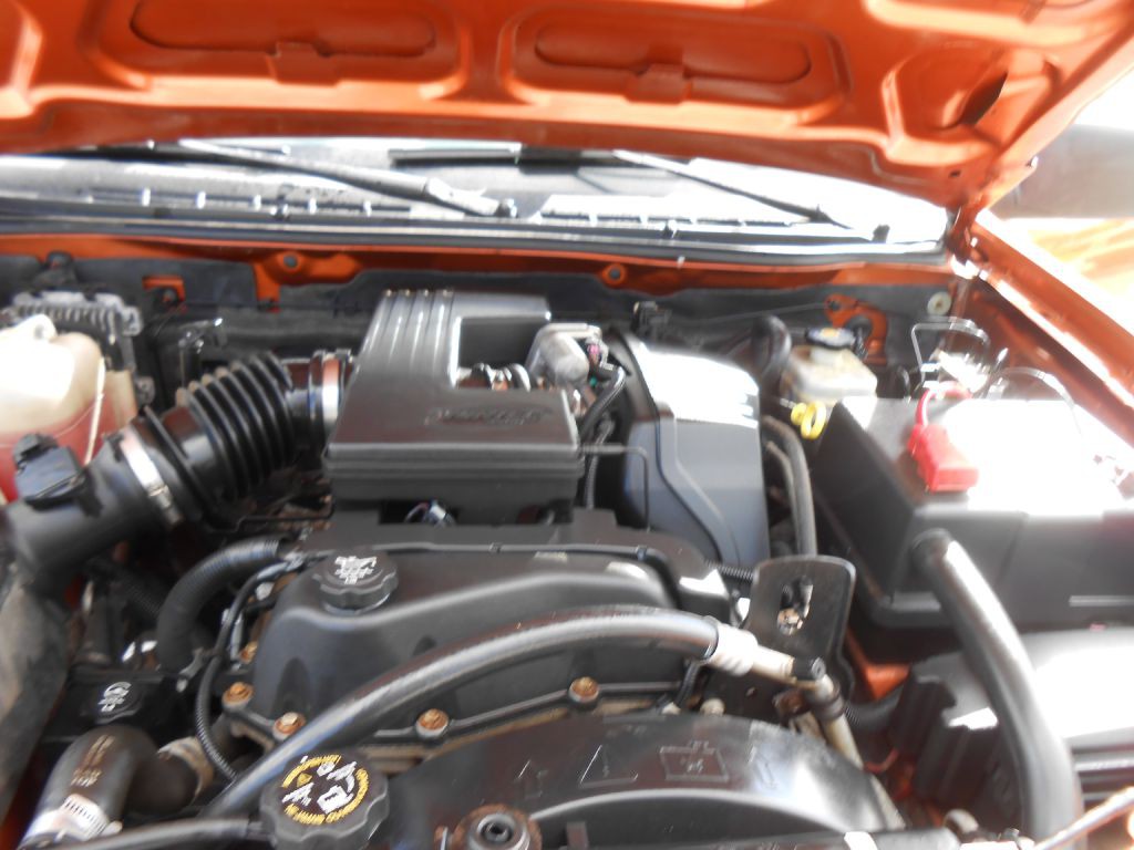 2005 Chevrolet Colorado Image 19