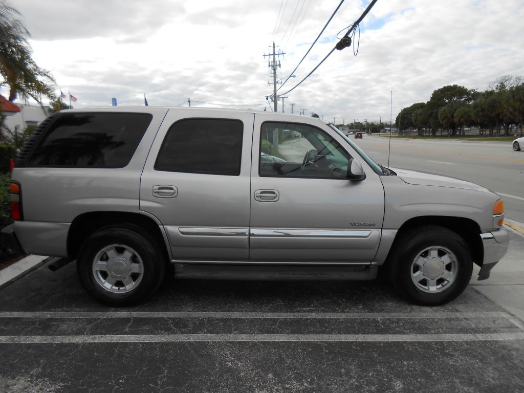 2005 GMC Yukon Image 7