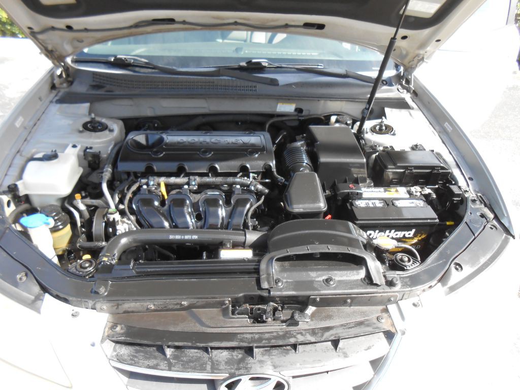 2009 Hyundai Sonata Image 17